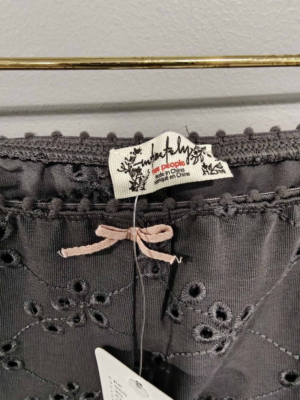 NWT Intimately Free People Full Bloom Eyelet Capri Pajama Sleep Pants Size L - Picture 6 of 11